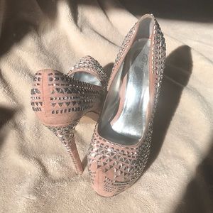 Breckelle’s Stilettos